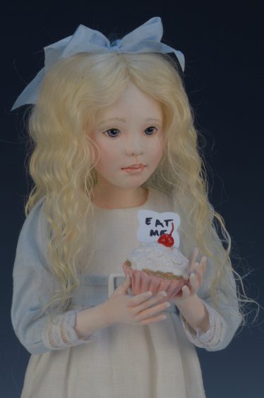Alice - s joy calhoon original DSC_2078