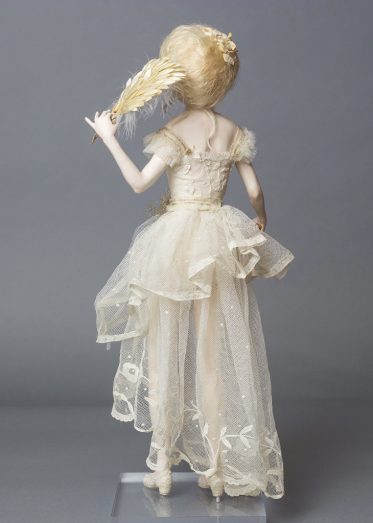 Sally Fan Dancer